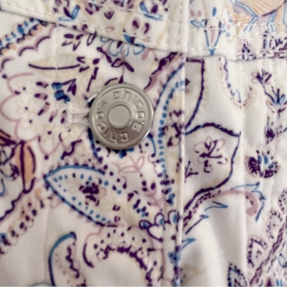 CHICOS JACKET | CHICOS SZ 1 (8-10) | WHITE WITH LAVENDER BLUE GEOMETRIC PATTERN - Picture 11 of 15